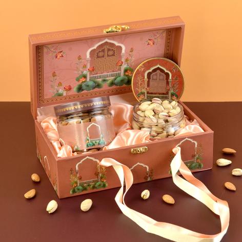 Nuts Caramaderie Box