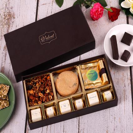 Crunchy Delight Choco Box