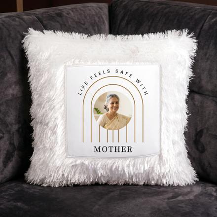 Personalized Mom White Cushion