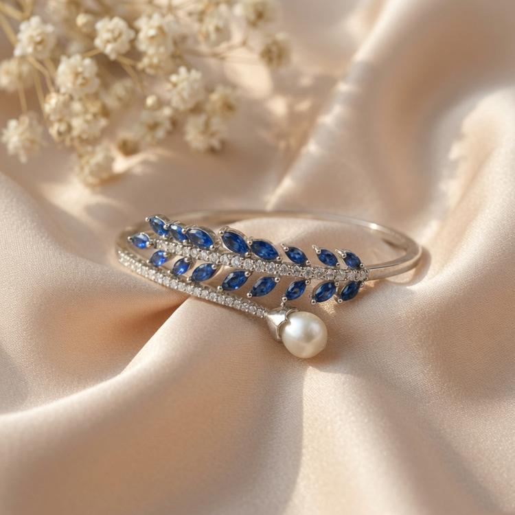 Blue Leaf Studded Pearl Bracelet