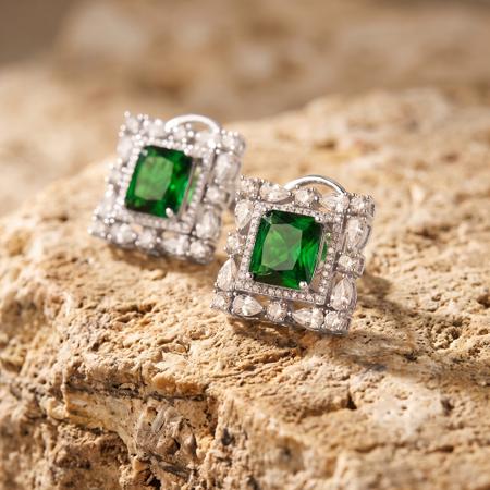 Elegant Emerald Green Studs