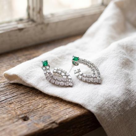 Leaf Studded Earrings