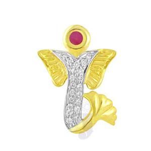 Avighna Diamond Pendant