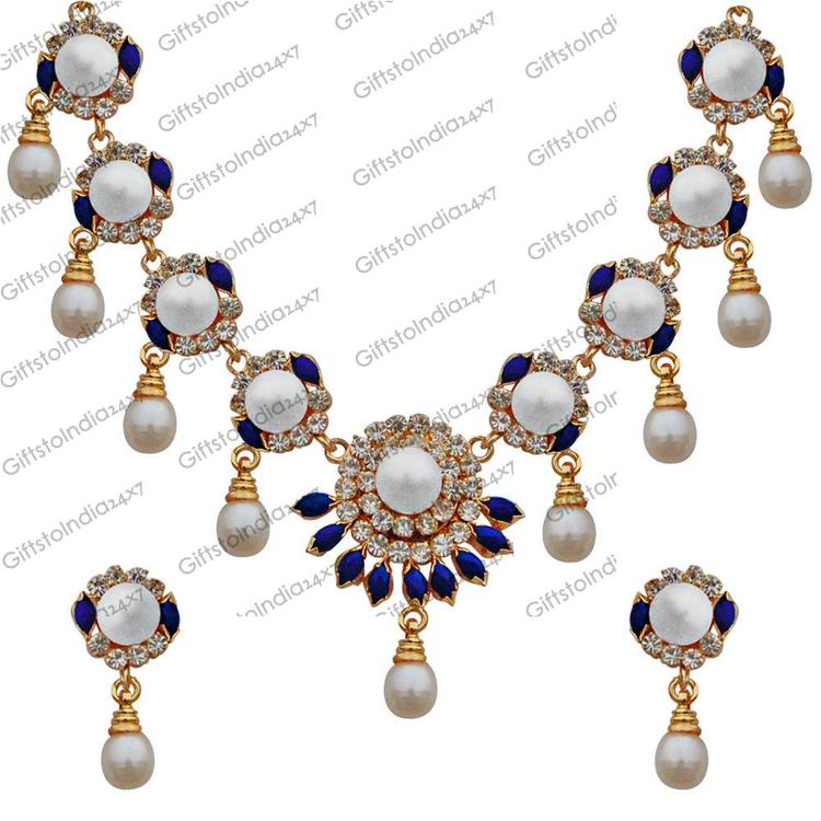 Pearls with Blue Beads Combination Necklace