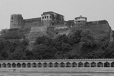 About Akhnoor