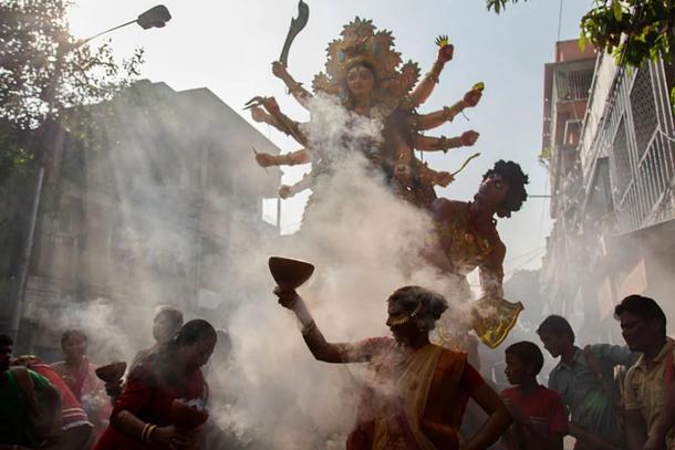 Top 5 Gift Ideas for Durga Puja
