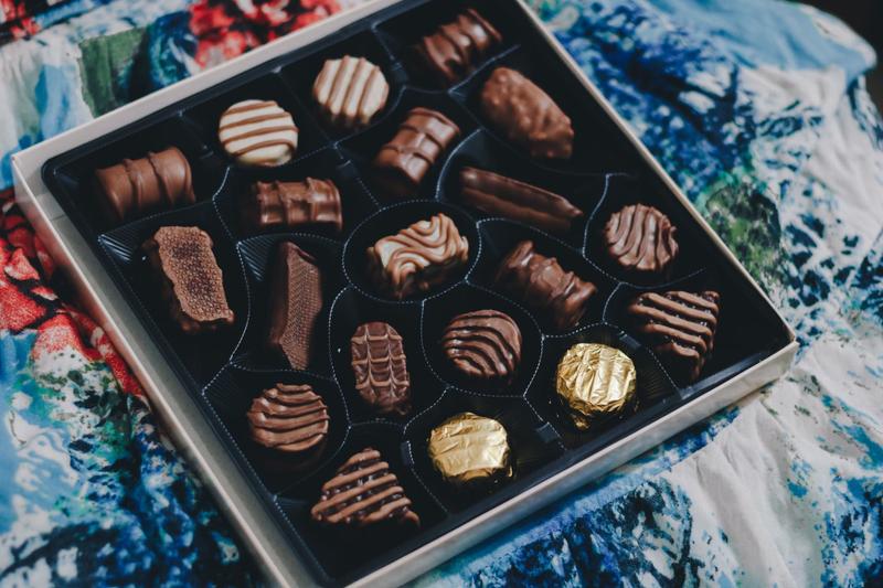 Exclusive Chocolate Hampers as Gifts to India from UK