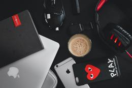 Send Electronics, Gift Hampers & Jewellery for Men
