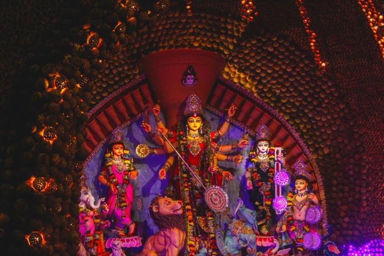 Celebrate Durga Puja with Gifts