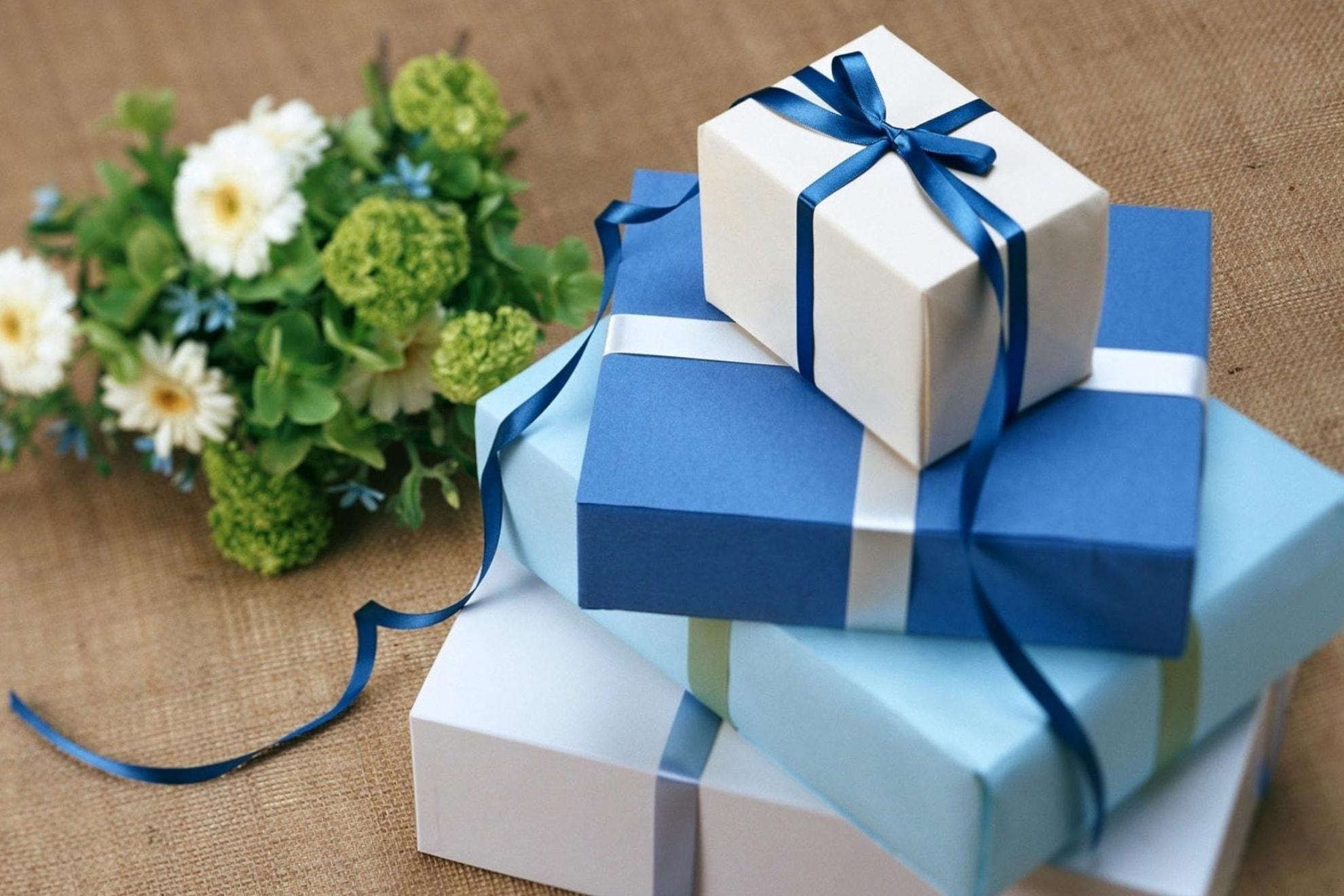 Same day delivery of gifts is just the thing that you need - Deliver Online  Gifts to India