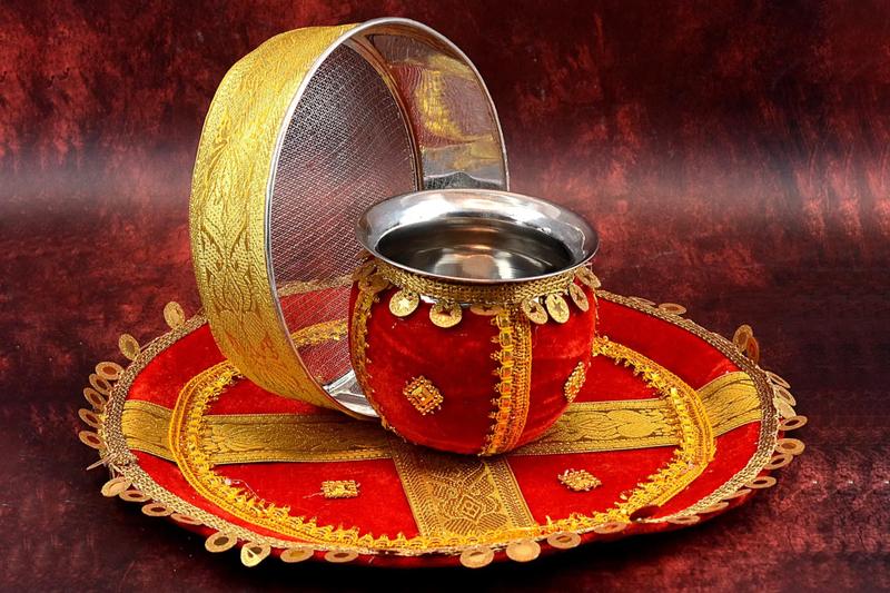 Top 7 Karwa Chauth Gifts for Sister in Law