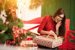 Top 10 Unique Gifts for Her to India