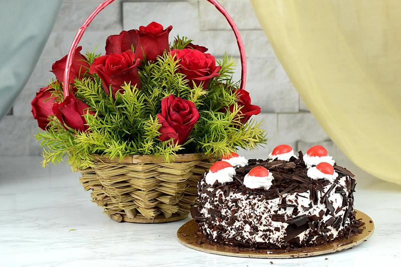 How to Send Flowers and Cake to India from the USA?
