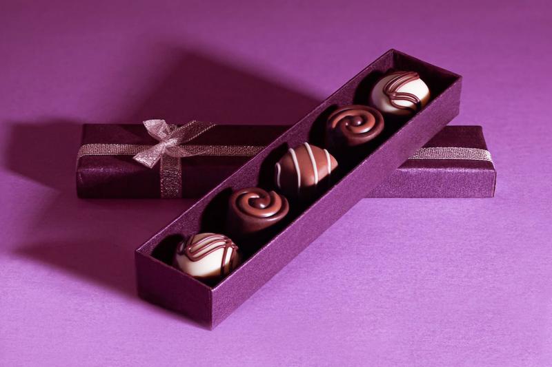 Top 7 Chocolate Gift Hampers Online in India