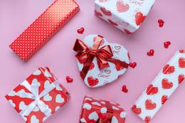 Top 7 Personalized Valentine's Day Gifts to India