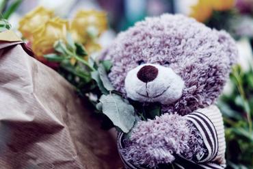 Top 6 Gifts to Express Your Apology 