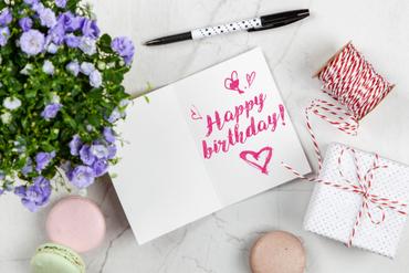 Top 10 Birthday Gifts for Wife in India