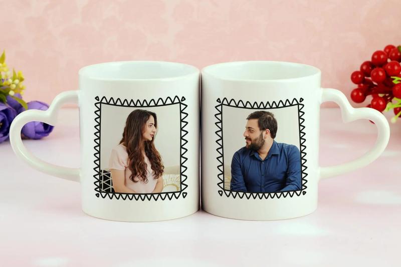 Make an anniversary celebration cheerful with amazing gifts