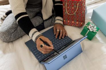 2025: Top Gifting Trends and Tips in India