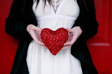 Send Valentine Gifts to Bangalore to Celebrate Long Distance Love