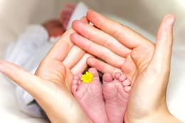 Top 9 Mother's Day Gifts to Send to Bangalore