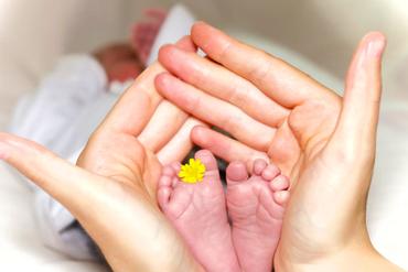 Top 9 Mother's Day Gifts to Send to Bangalore