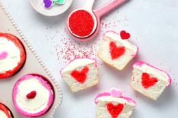 Top 6 Valentine's Day Gift to Send in Anand