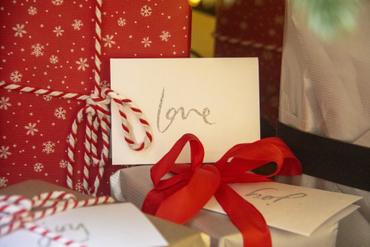 Top 7 Valentine's Day Gifts to Send in Navi Mumbai