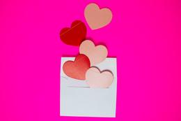 Top 7 Valentine's Day Gifts to Send to Thane