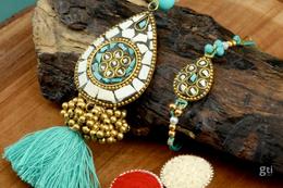 Top 6 Rakhi Gifts to Send to Navsari