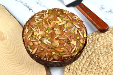 Send Dry Fruit Cake to your Loved Ones in India
