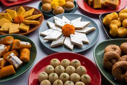 Send sweets as gifts to India for all occasions