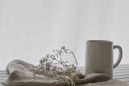 Send Personalized mugs as gifts to one in India