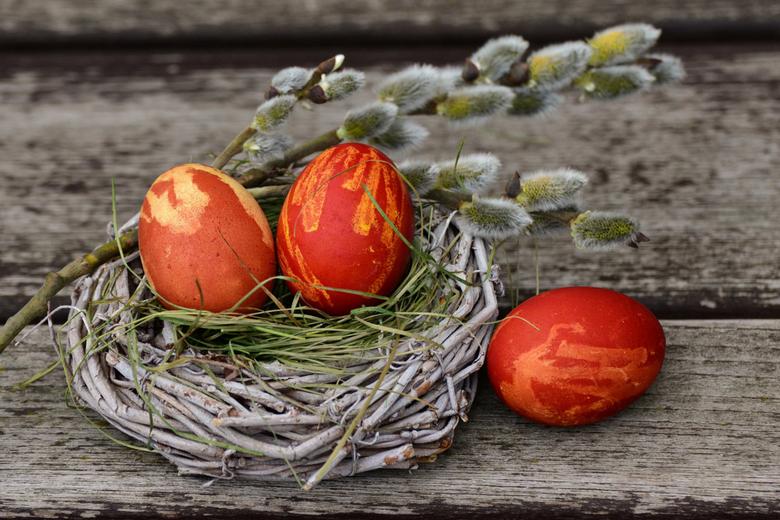 Send Dry fruits as Easter Gifts