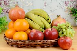 Send online Fruit Baskets to India this summer