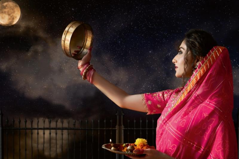 What to Send as Gifts for Karwa Chauth