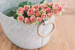 Top 10 Flower Arrangements to India