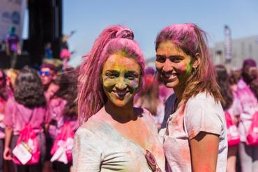 Popular Gift Ideas on Holi