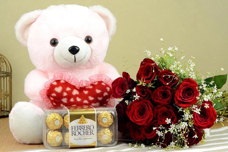 Top 5 Gifts to Send to Anand