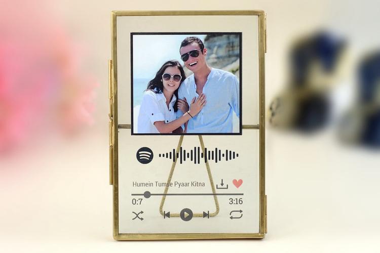 Top 10 Gifts for Husband in India