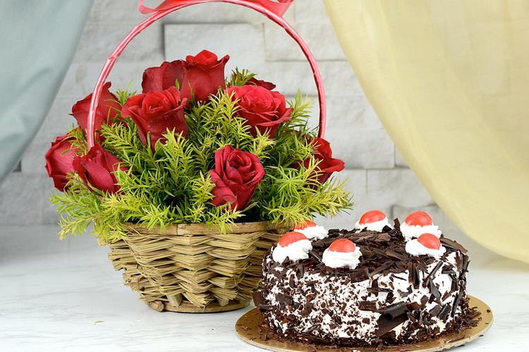 What to keep in Mind for choosing Gifts For Female Colleague