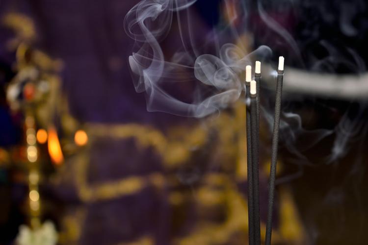 Celebrate Gudi Padwa with Exclusive Gifts 