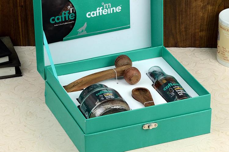 Top 5 Gifts for Men to send to Phagwara