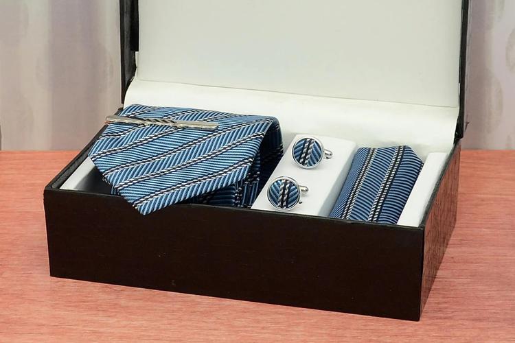 Top 5 Gift Items for Him on Easter