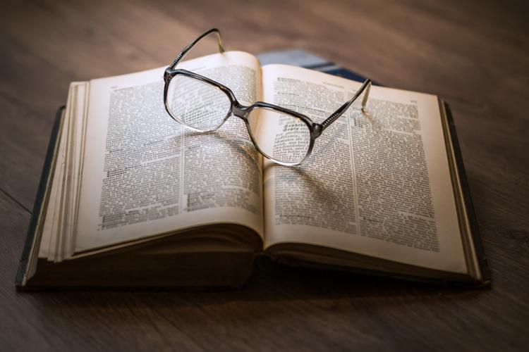 Top 7 Spiritual Gifts to Send as Gifts 