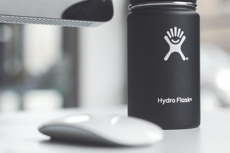 Send Gifts to India Online on Boss Day