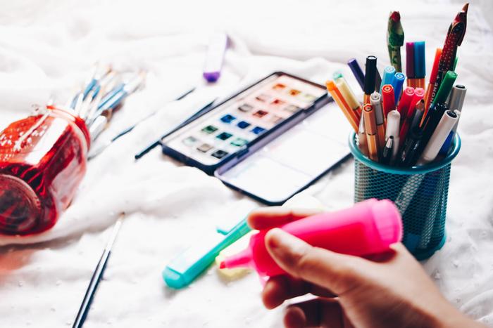 Celebrate Teacher's Day with Wonderful Gifts