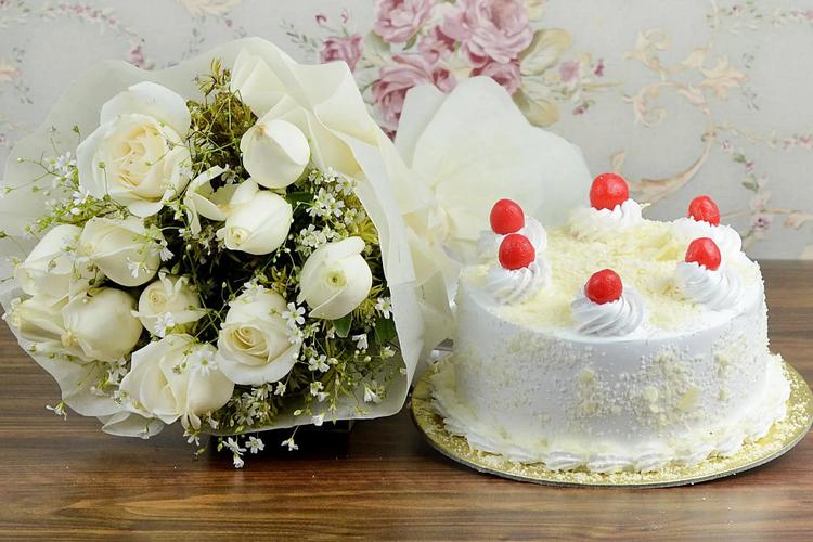  Top 5 Cake and Flower Combos for Rakhi