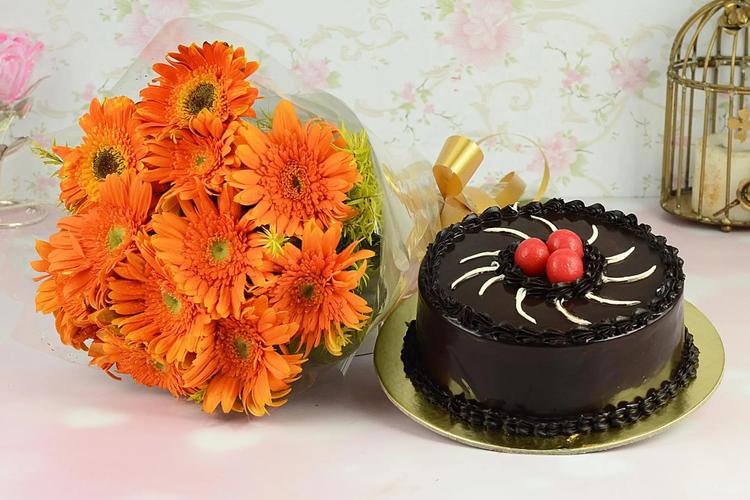  Top 5 Cake and Flower Combos for Rakhi