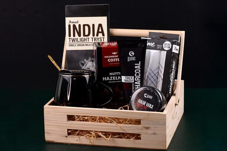 Top 5 Rakhi Hampers for Brother